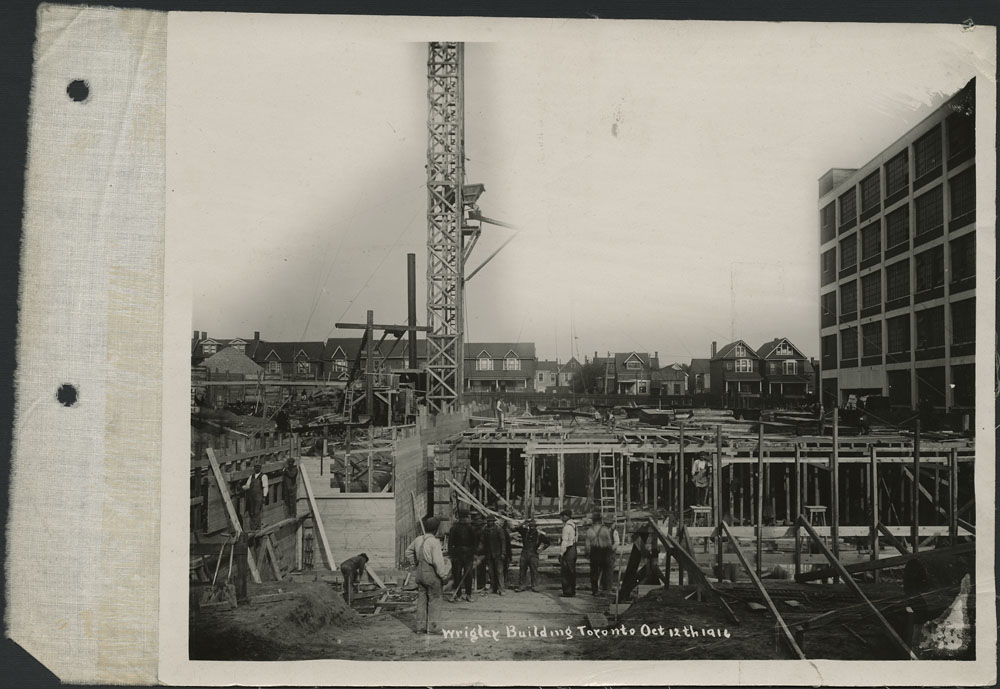 1-north-wrigley-building-oct-12-1916-library-and-archives-canada