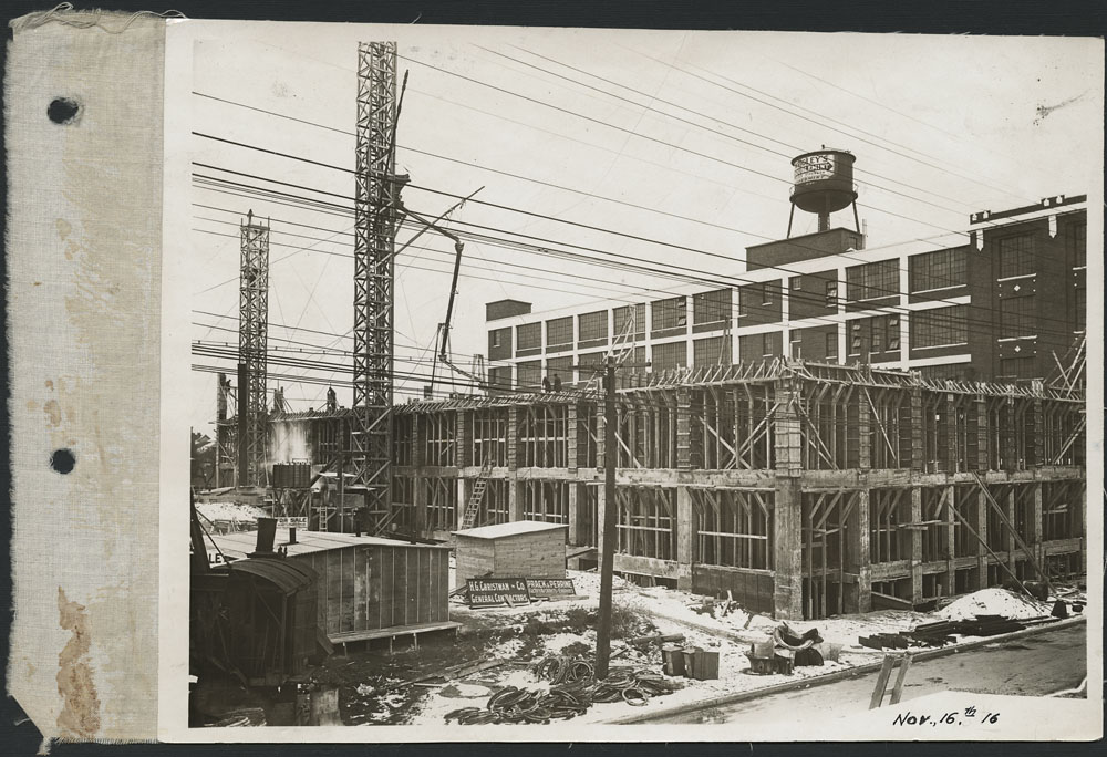2-north-wrigley-building-nov-16-1916-library-and-archives-canada