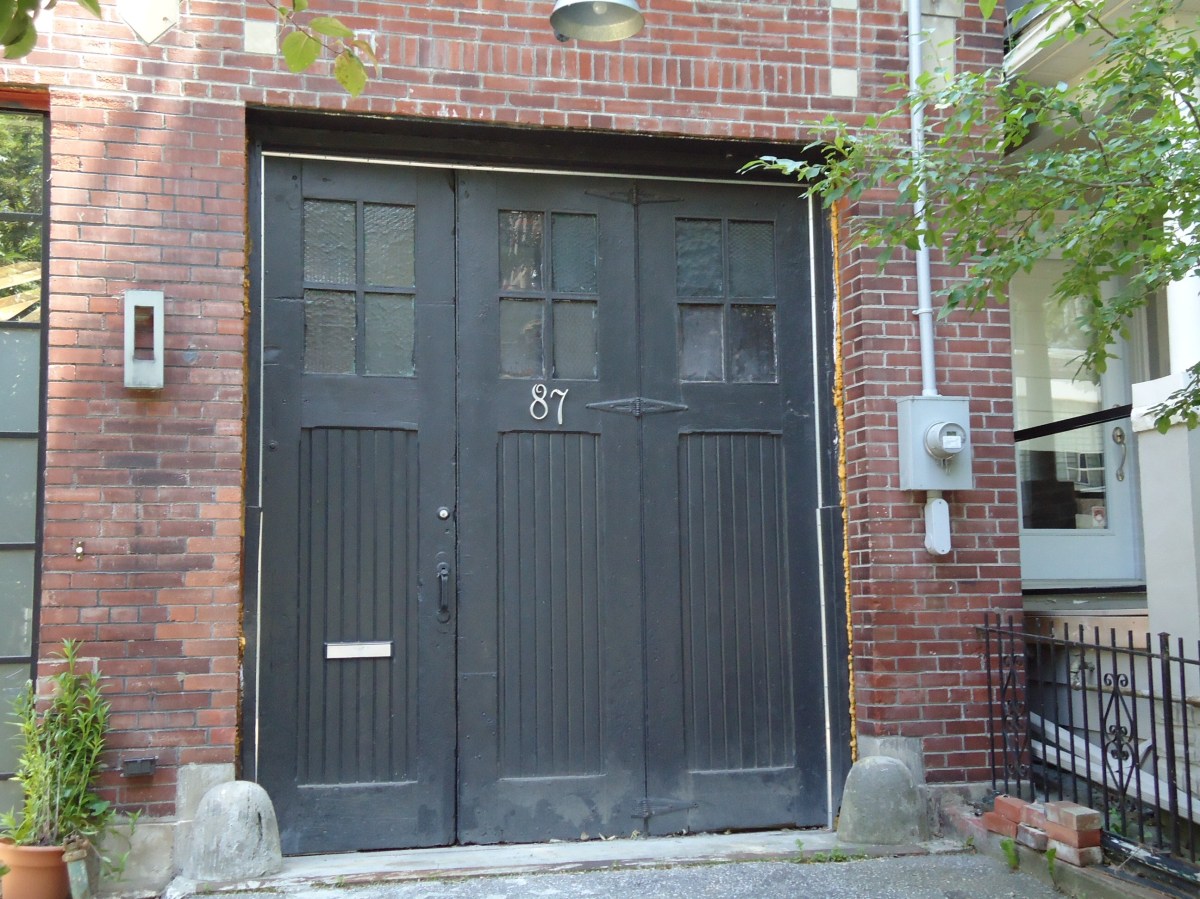 door-wrigley-fire-hall