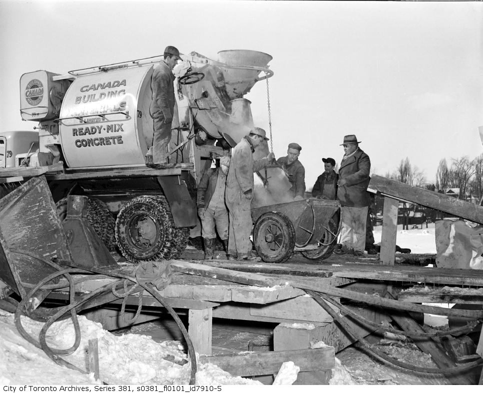 19510202 TARCHPouring concrete, Aylmer Avenue Bridge - Feb. 2, 1951