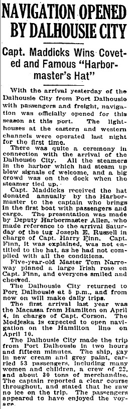 19220328 GL Dalhousie City wins over tug John E Russell